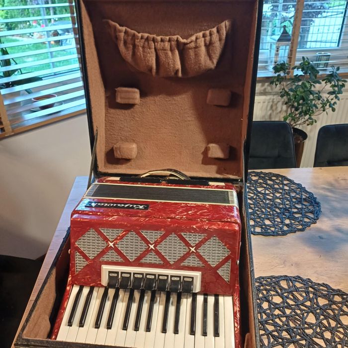 Akordeon kujawiak 60 basów
