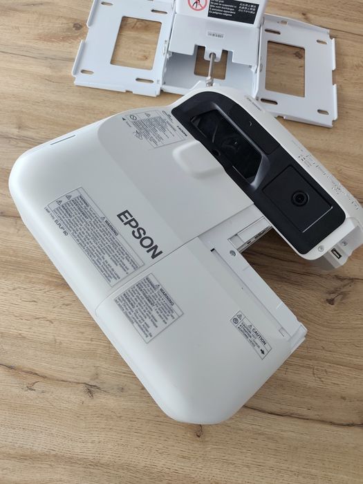 Epson EB 595Wi Interactive Projector514209413113456641