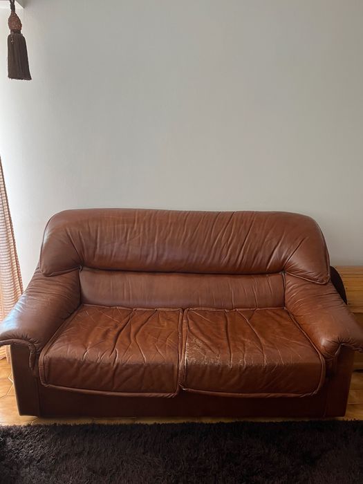 Conjunto de Sofás em pele