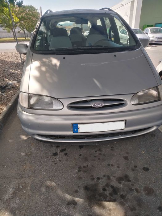 Carrinha Ford 7 lugares