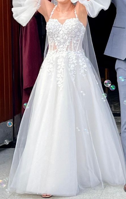 Suknia ślubna hiszpanka