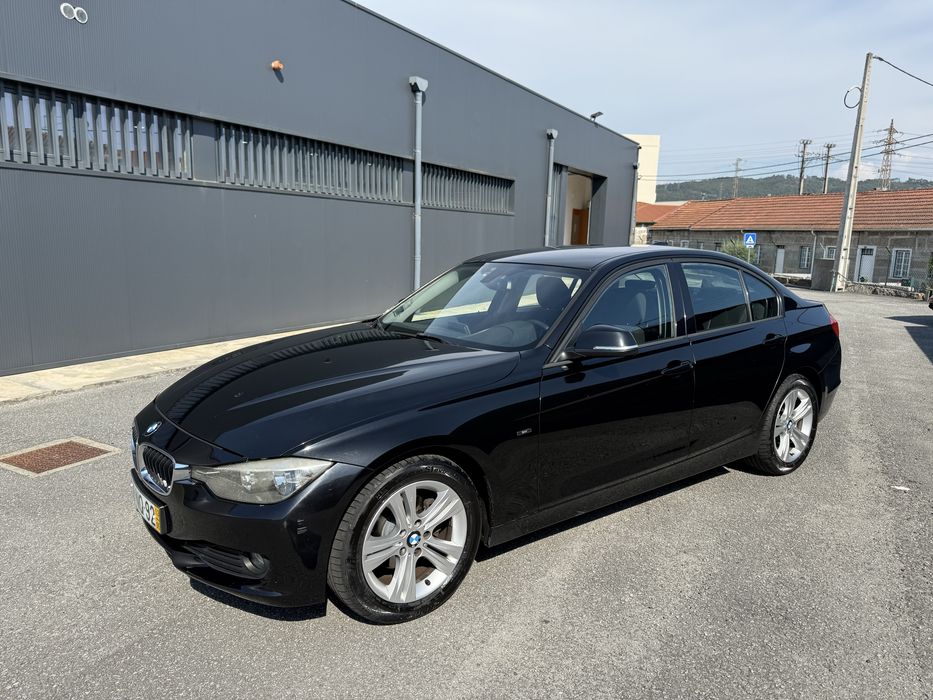 BMW 318d Sport Line Caixa Automatica