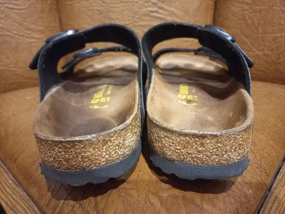 Кожаные шлепки сандалии BIRKENSTOCK