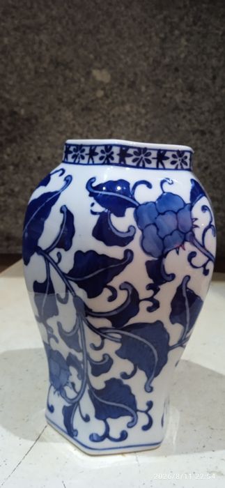 Várias peças decoração terrinas ,jarrões bule