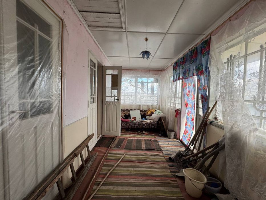 Продам будинок с.Білоусівка, ЦЕНТР села,вул.Богдана Хмельницького.