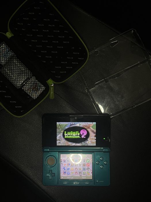 nintendo 3ds (DESBLOQUEADA)