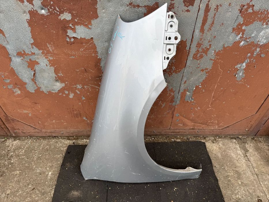 Błotnik prawy Volkswagen Golf V kombi