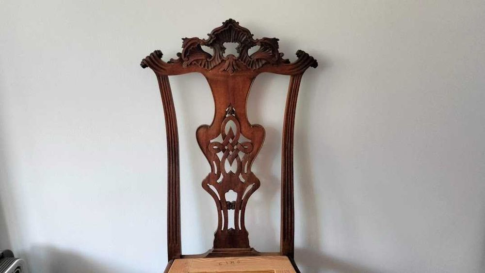 Cadeiras em vinhático D. João V