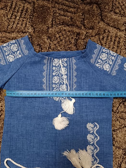 Дитяча вишиванка для дівчинки