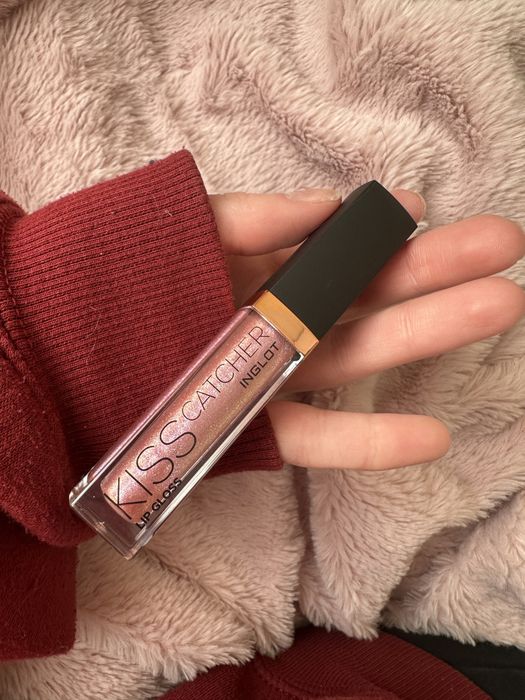 Nowy w opakowaniu błyszczyk inglot w odcieniu shimmer nude