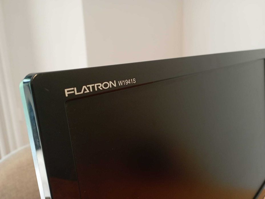 Monitor LG 19 polegadas
