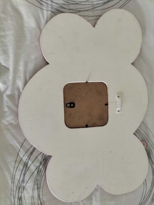 Moldura de parede criança