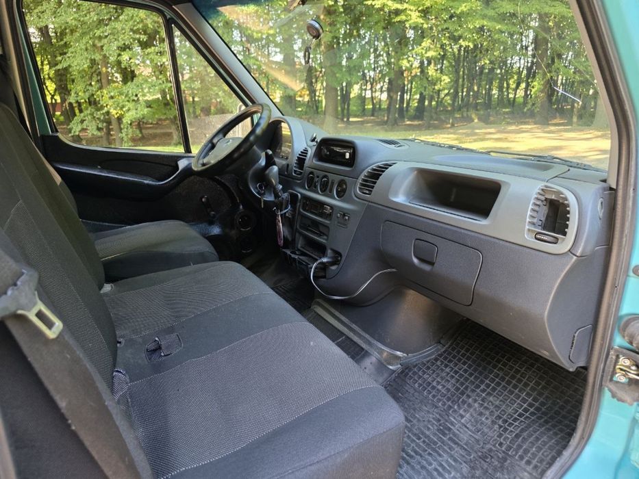 Mersedes sprinter 208