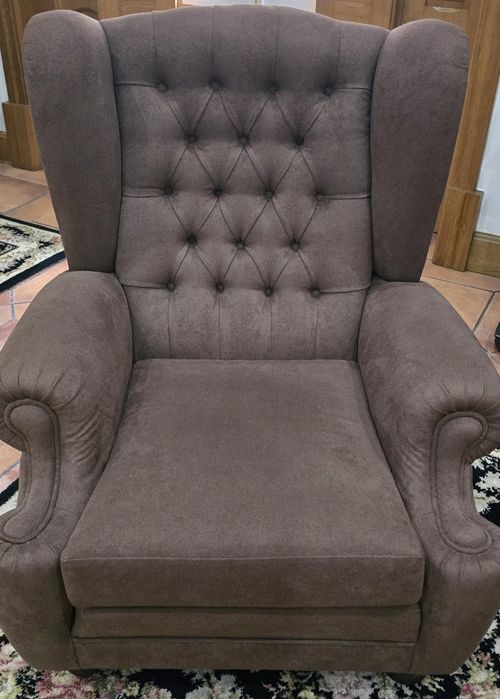 Exquisite Sofa Set483749592333690881