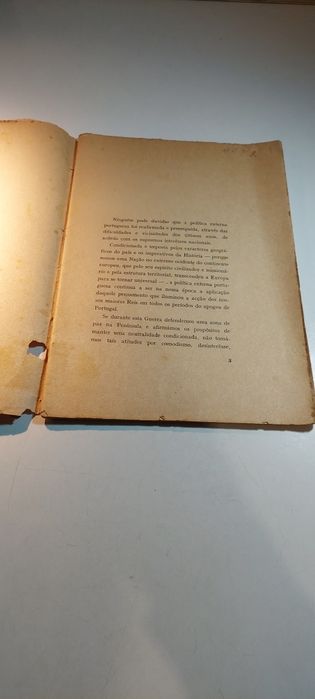 Coerência da Política Externa Portuguesa (1945)