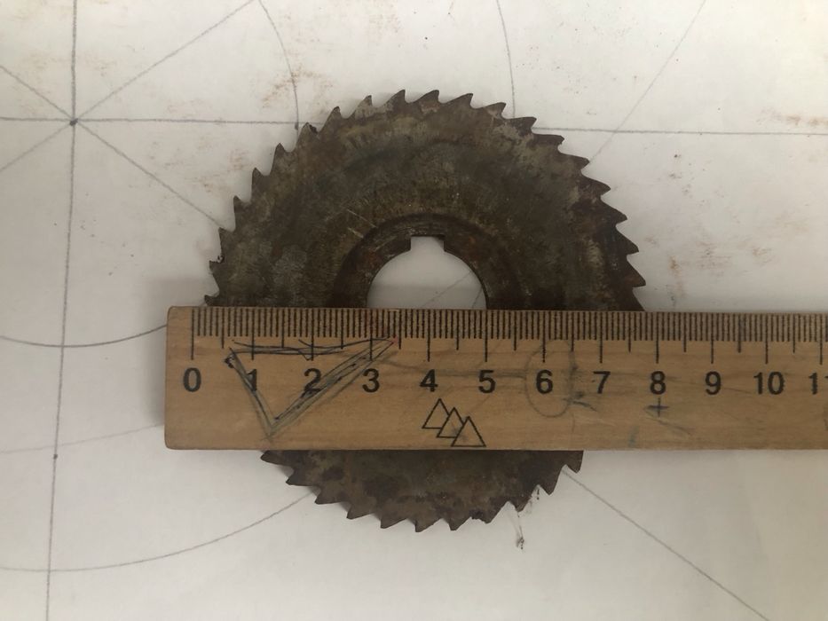 Продам токарный инструмент інструмент для токарного станку