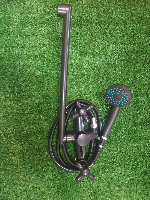 СУПЕР АКЦИЯ!!!Смеситель/змішувач/кран для ванны пластиковый чёрный