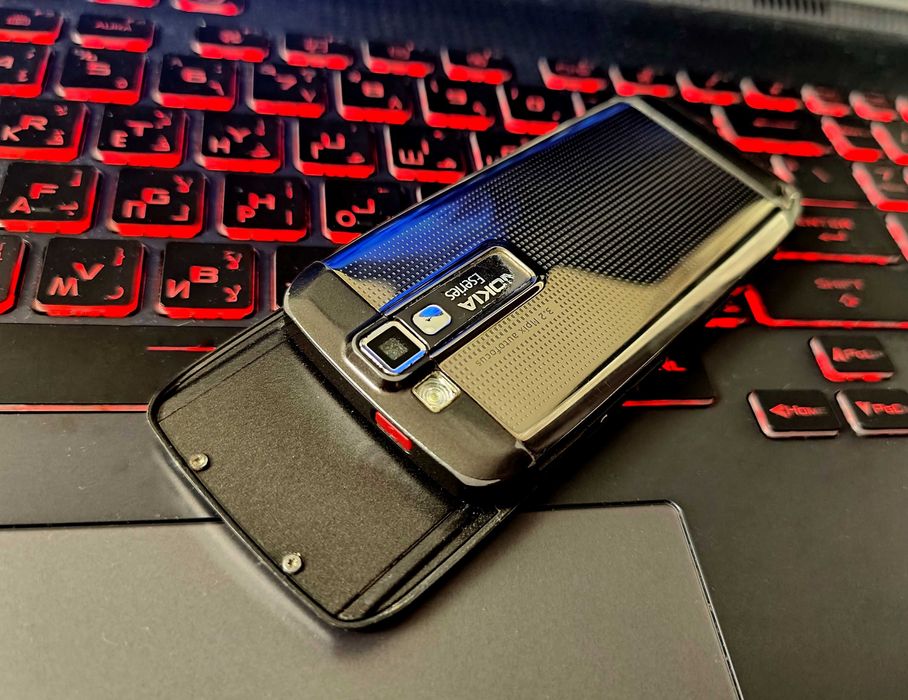 NOKIA E66 GREY STEEL ! Made in Finland ! Life Timer 413часов !