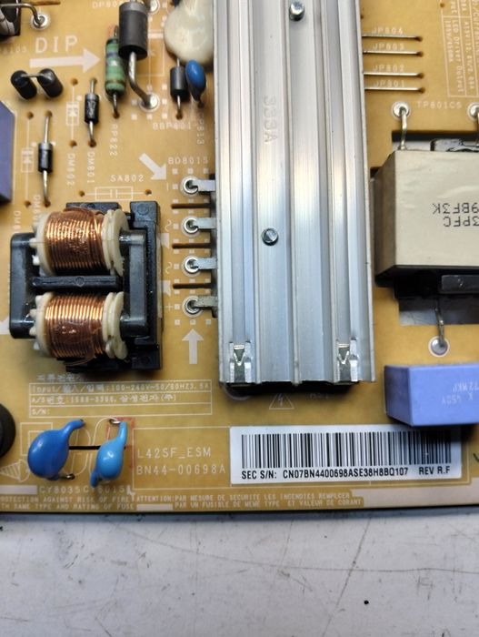 TV led UE40J5100AW avariada