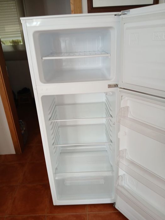 Feigorifico combinado Kunft