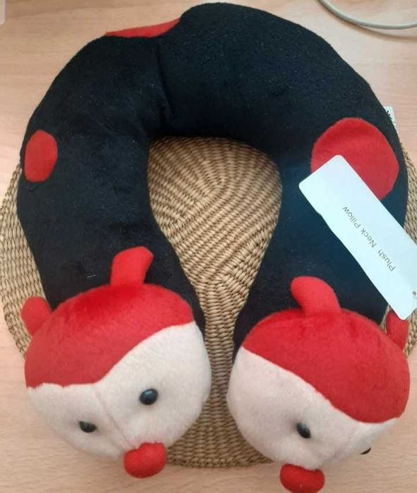 Poduszka podróżna pod szyję