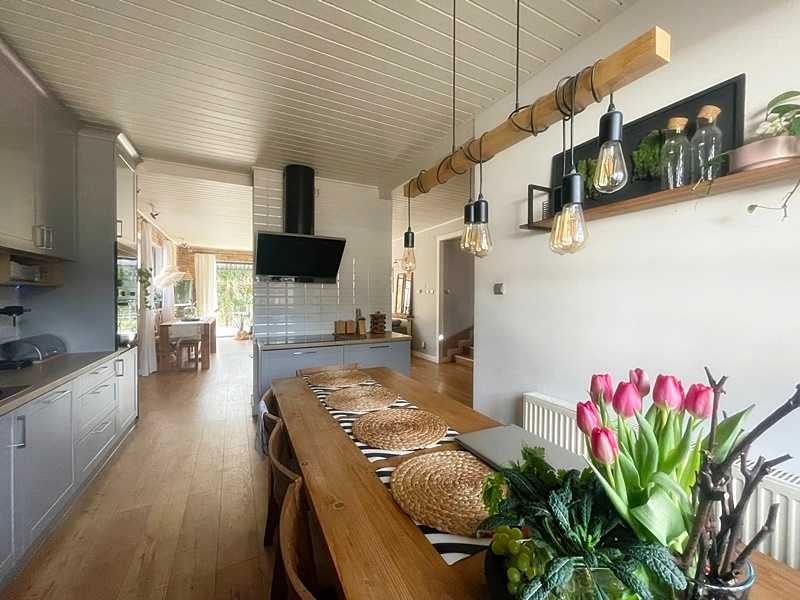 Funkcjonalny i harmonijny dom w Międzylesiu, 5 min drogi do Ostródy!