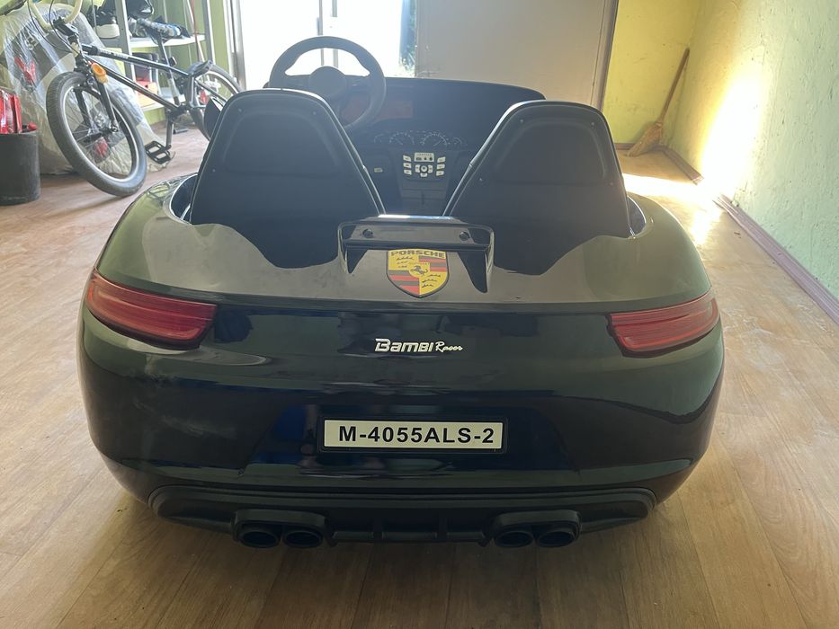 Дитячий електромобіль на акумуляторі Porsche