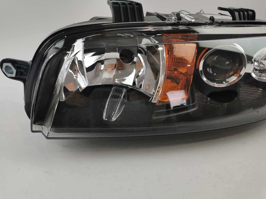 Lampa Lewa Nowa Fiat Punto II