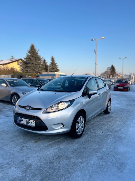 Ford Fiesta 2012 Rok 1.3 Benzyna