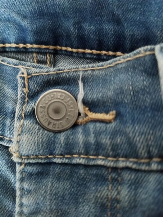 Spodnie jeansy jeansowe Levi's klasyczne dżinsy