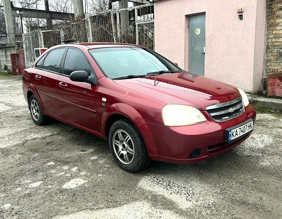 Пропоеую  лачика в чудовому стані вкладень не потребує. Комплектація 1,6 ГБО, ГУР,  кондиционер, склопідйомники, сигналізація, Airbag, abs. По технічній частині питань немає.