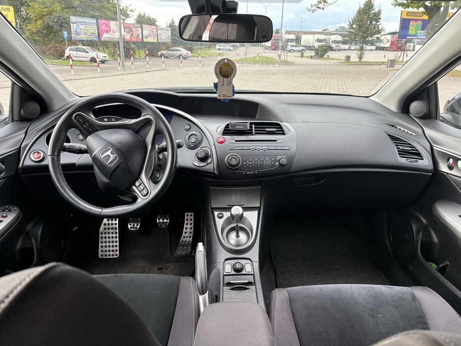 Honda Civic 2011r. 1.8 benzyna