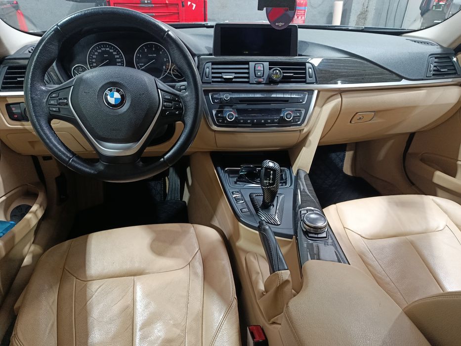Bmw 320 d touring luxury line Auto