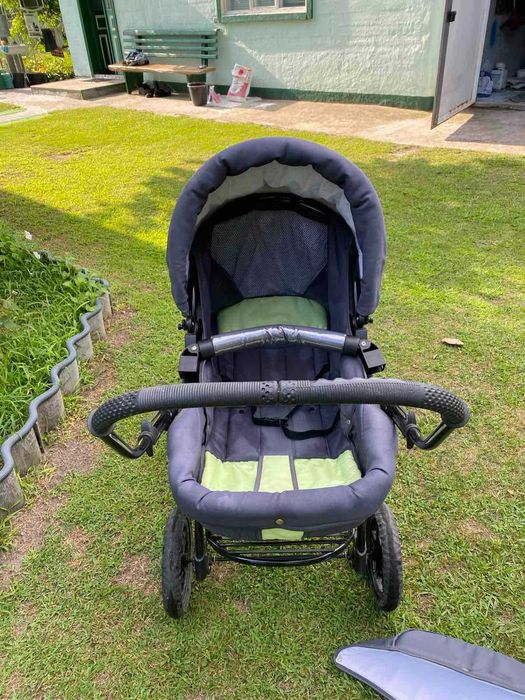 Шикарная детская коляска  фирмы "TRANS-BABY" в отличном состоянии