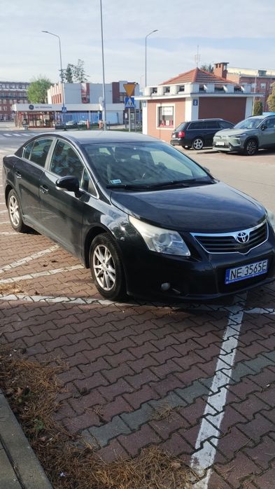 Sprzedam Toyote Avensis
