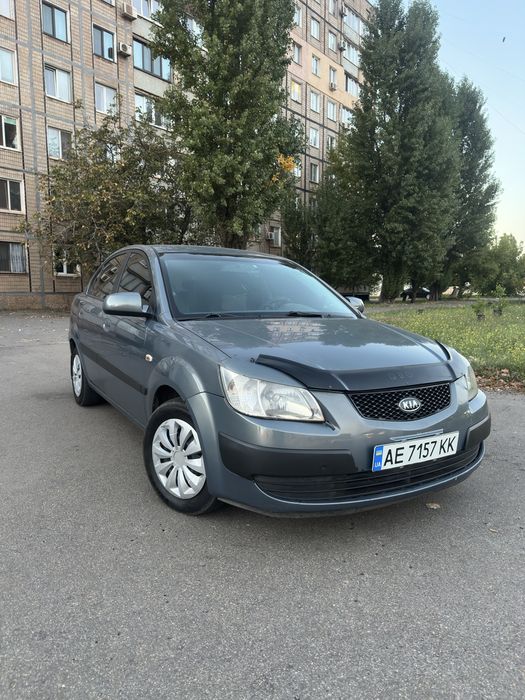 Kia Rio 2006 1.4 газ/бенз