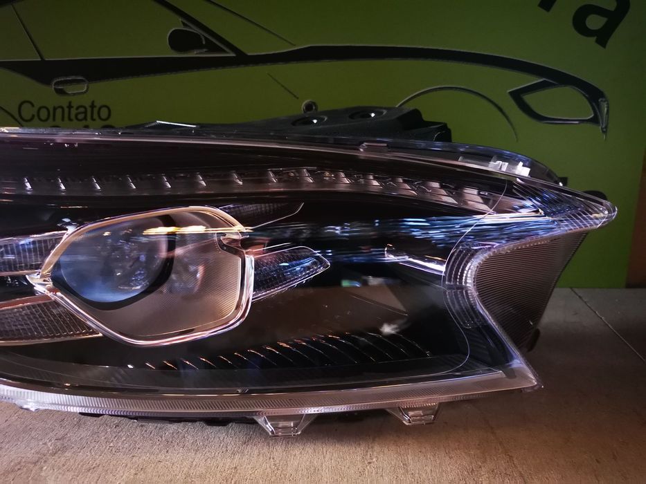 KIA XCEED / CEED (CD) - FAROL DIREITO - FF485