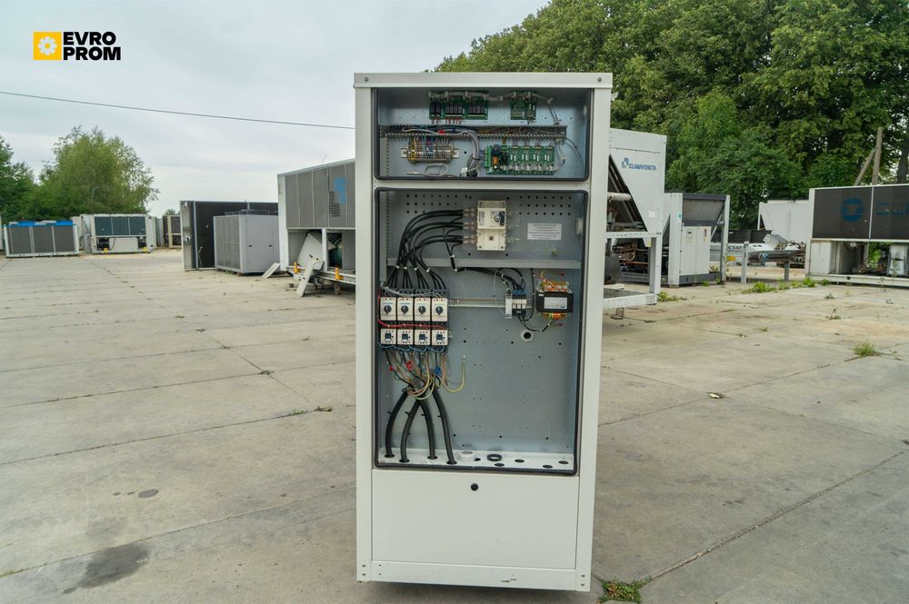 Чіллер / Чиллер Trane ECGWN207BA2D11DC 251.7 кВт. Охолоджувач рідини.