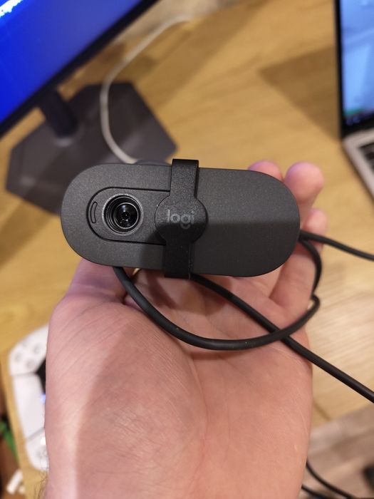 Веб-камера Logitech
