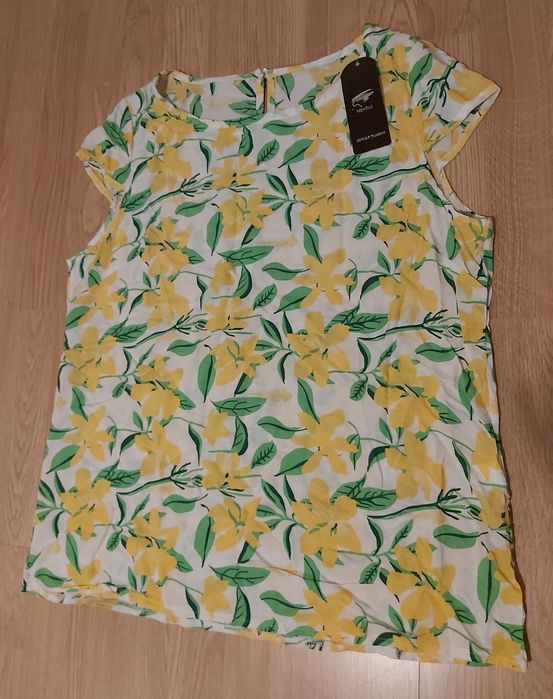 Blusas frescas de verão