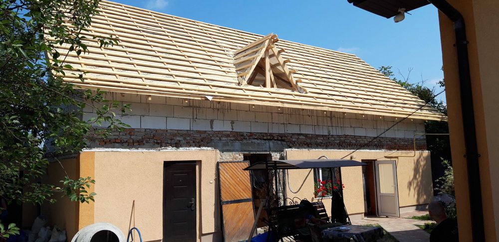 Покрівельні роботи, монтаж даху, металочерепиця