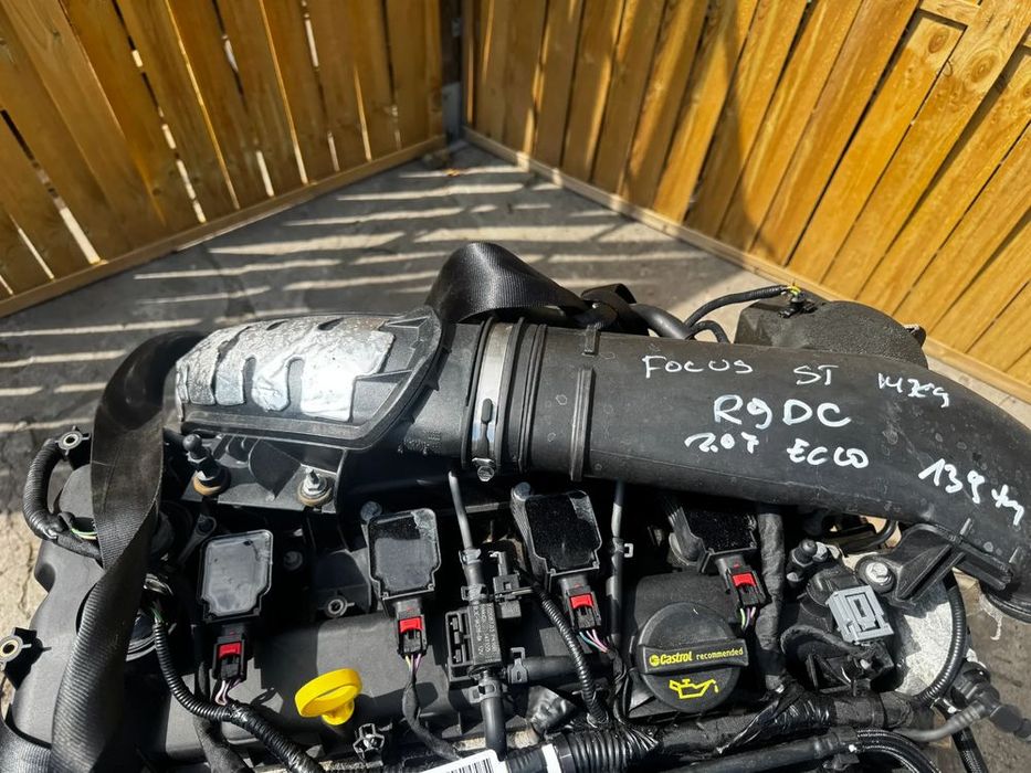silnik r9dc 2.0t ecoboost ford focus st kompletny 139 tys