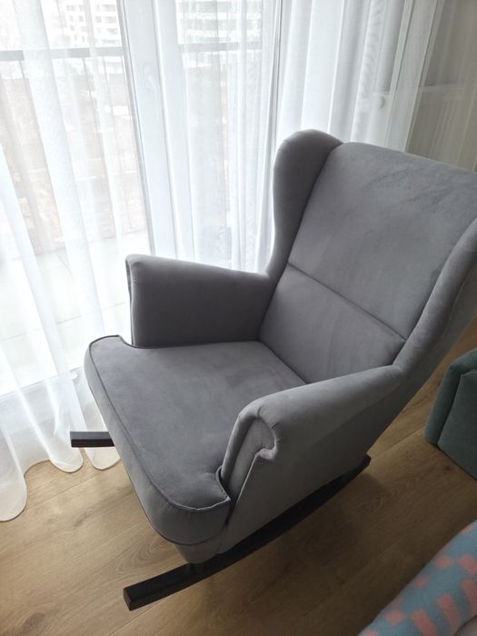 Fotel uszak  szary nie używany