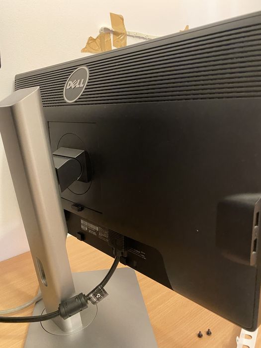 Monitor DELL dobry stan