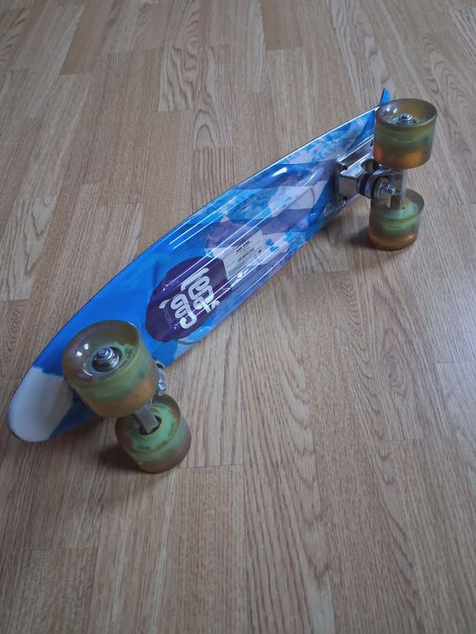 deskorolka aka fiszka tyk rqzem swicace kółka