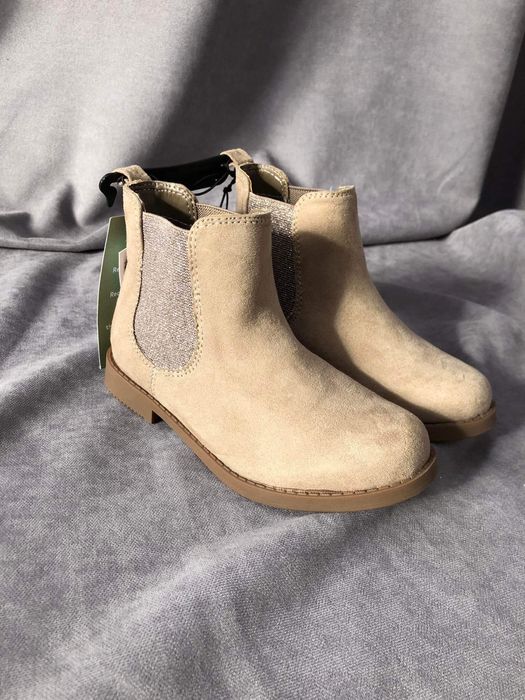 Дитячі черевички від H&M