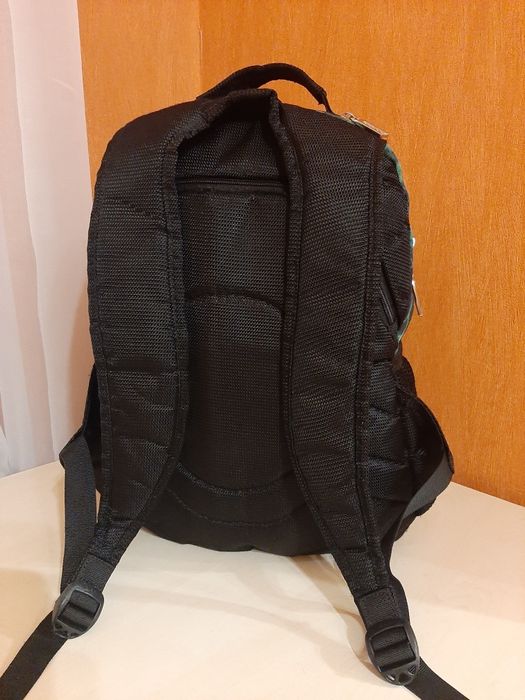 Рюкзак хороший крепкий