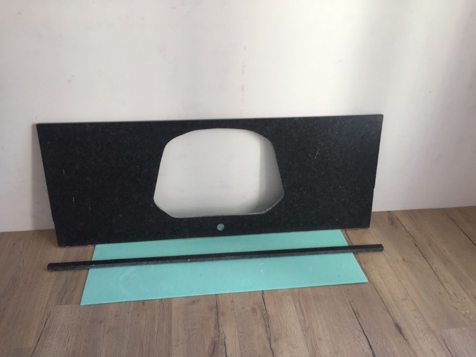 Стільниця з кварцу. Нова