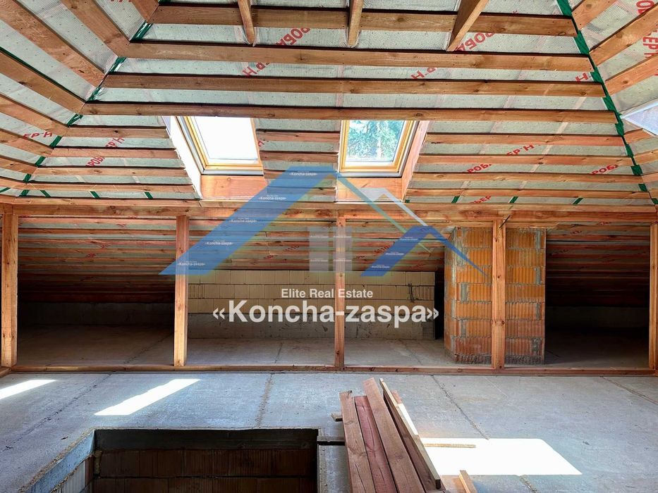 Конча Заспа, Плюты, продажа нового дома