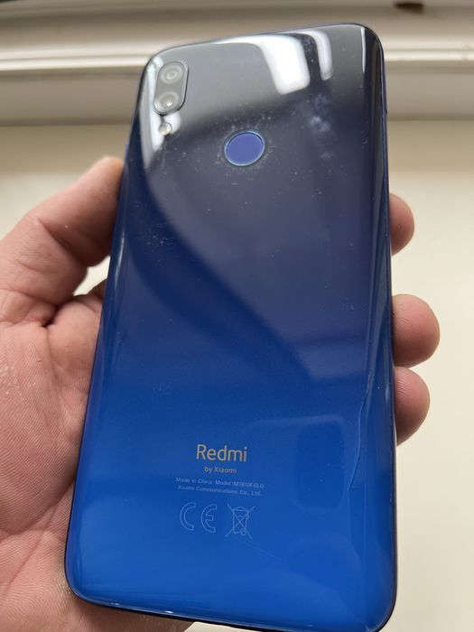 Телефон  Redmi 7 3/32